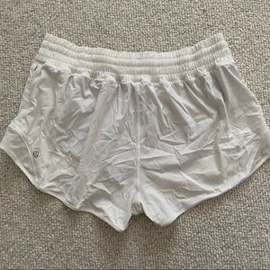 Lululemon high rise hotty hot shorts